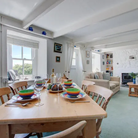 Holiday home Tamarisk Mousehole
